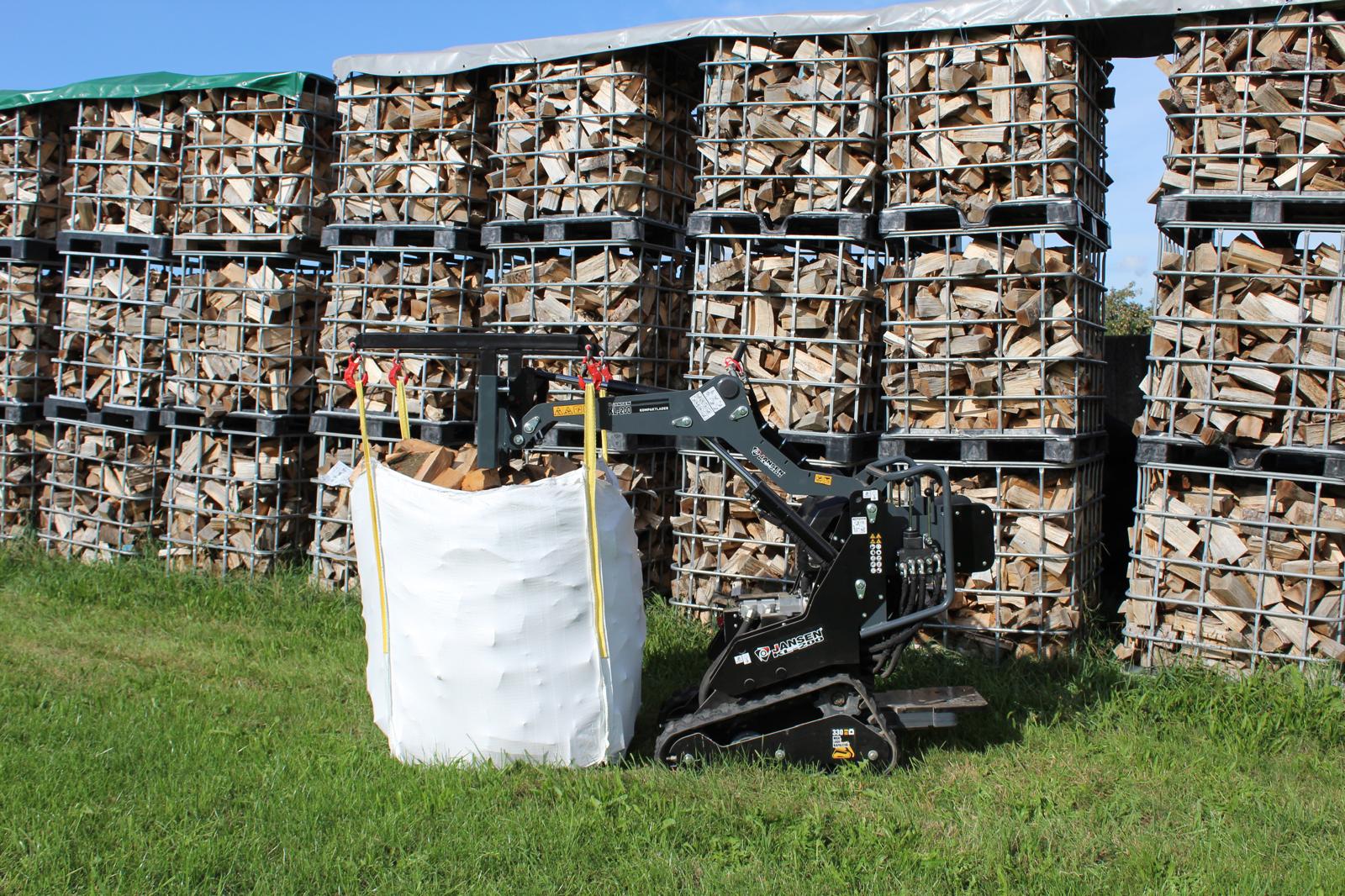 Big Bag mit Brennholz von Egger Brennholz